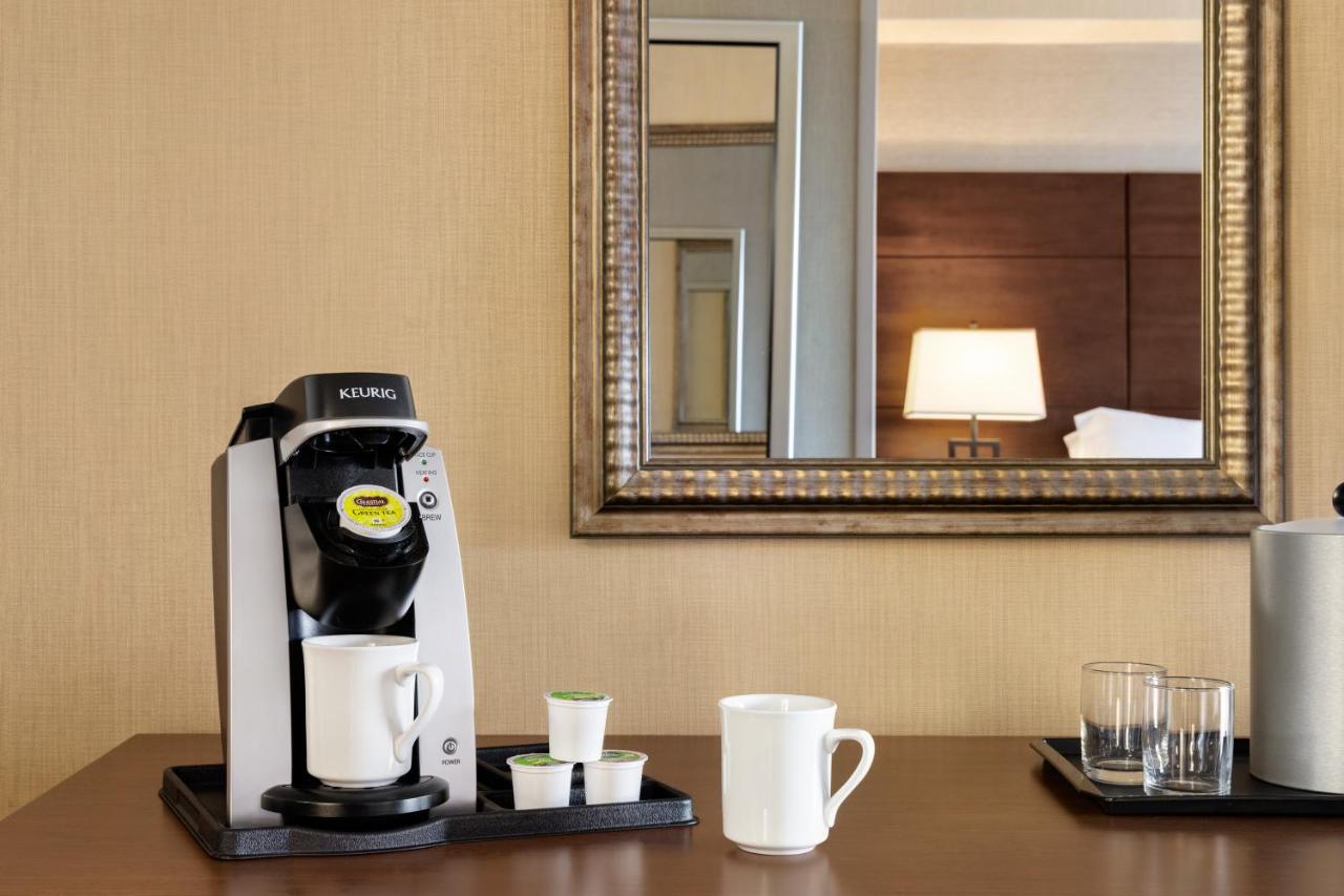 National Airport/crystal By Ihg Hotel