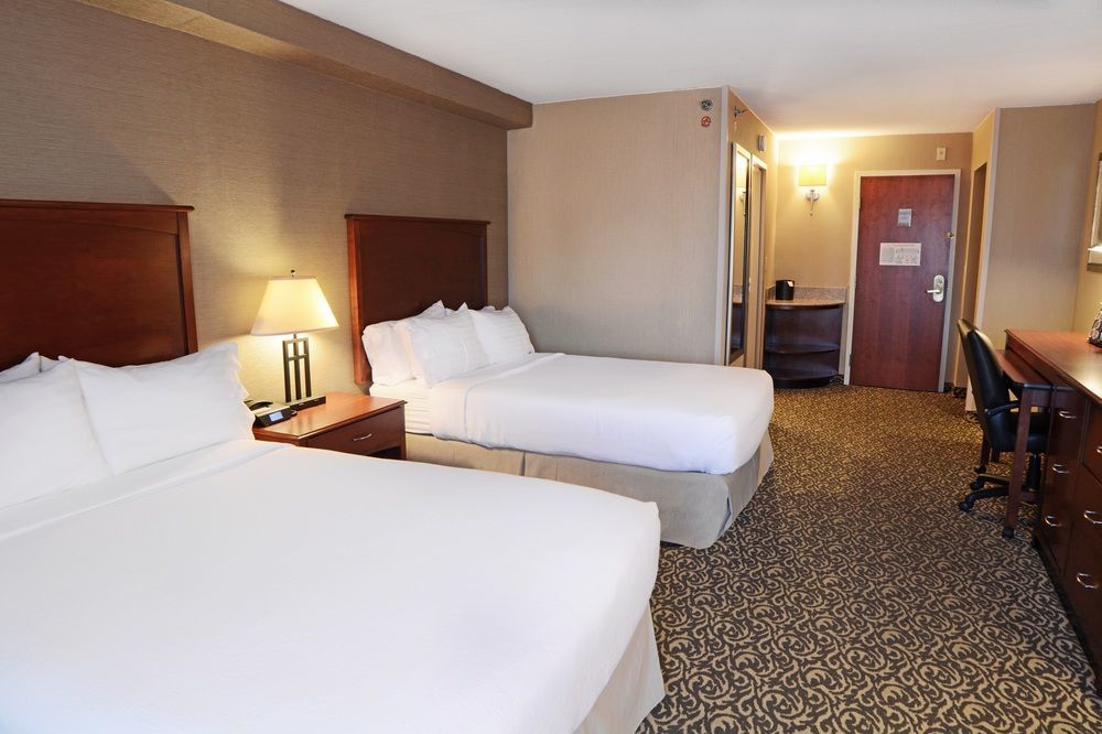National Airport/crystal By Ihg Hotel 3*