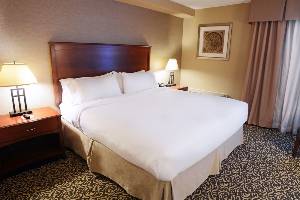 Hotel National Airport/crystal By Ihg Arlington