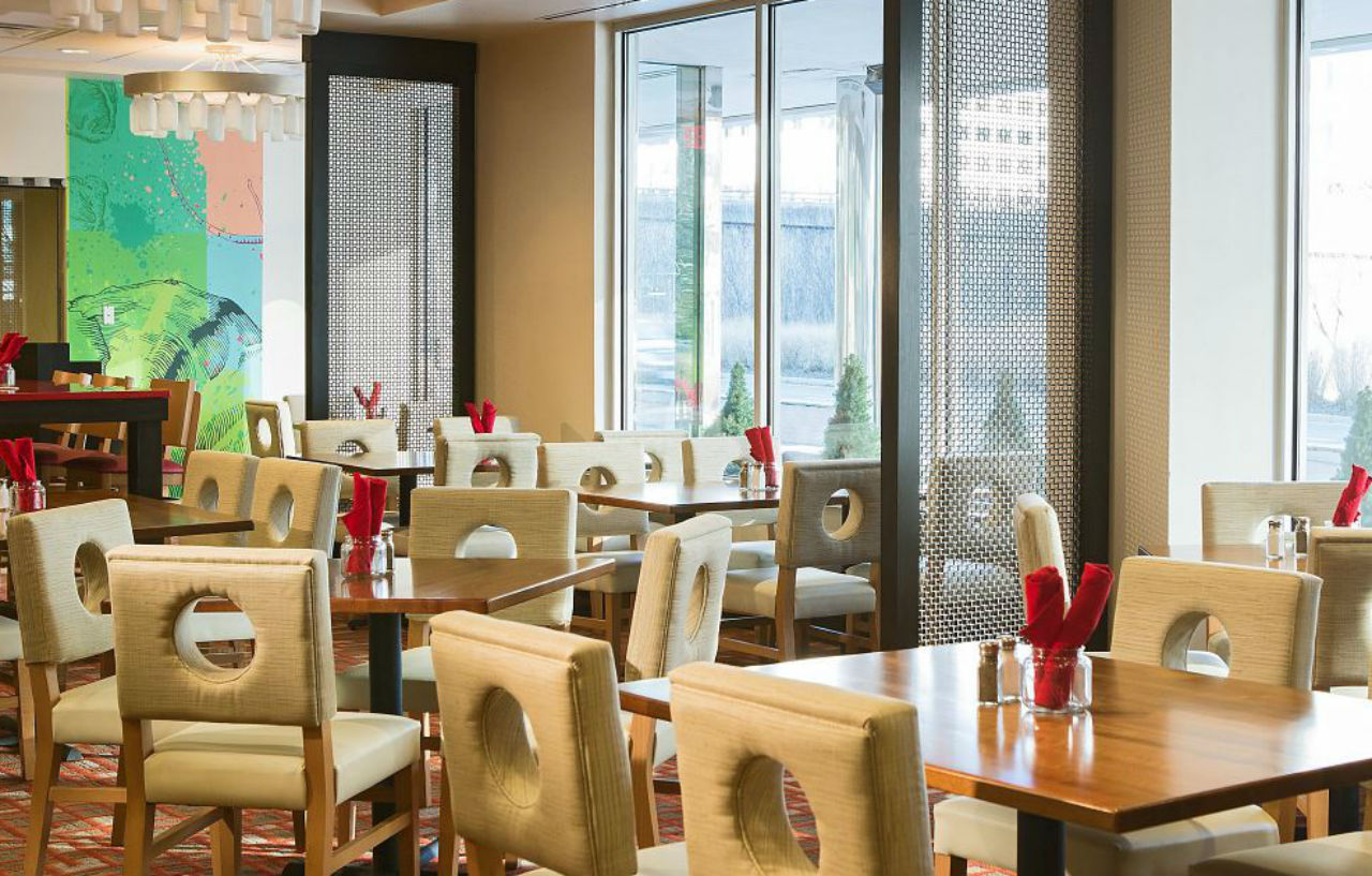 National Airport/crystal By Ihg Hotel